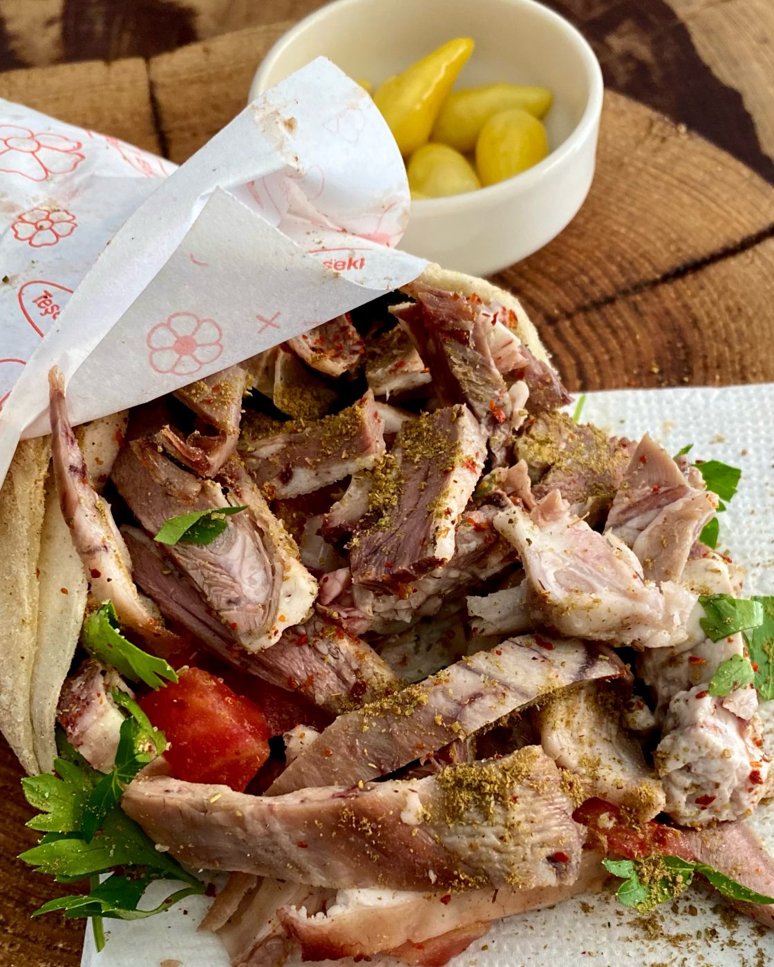 Kuzuguncuk Kelle Söğüş ve Kokoreç